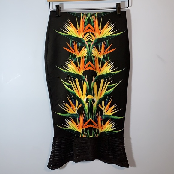 Bisou Bisou Black mermaid flutter peplum black pensil skirt birds of paradise XS - Picture 1 of 8